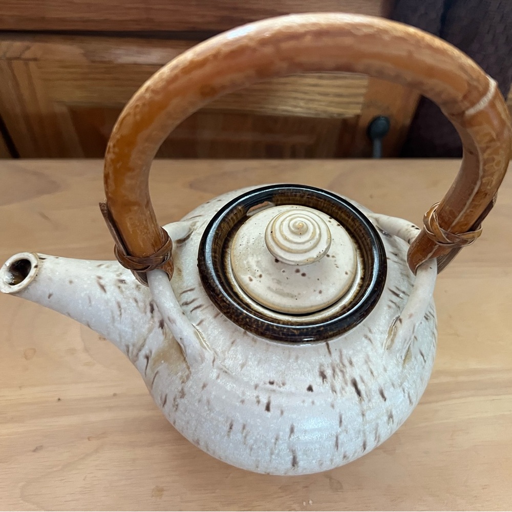 Ceramic Teapot with Bamboo Handle - Speckled Cream and Brown - Picture 2 of 2